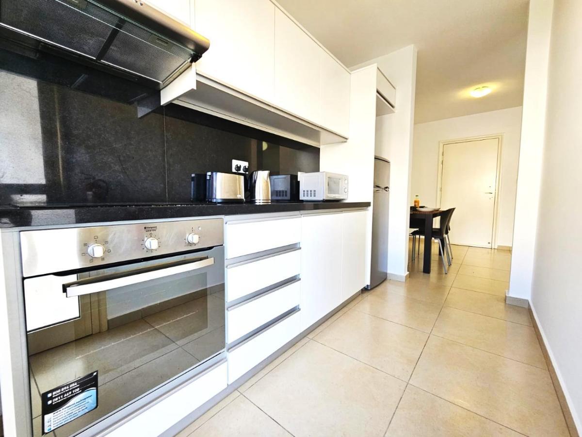 Elysia Park Apartments Пафос Экстерьер фото