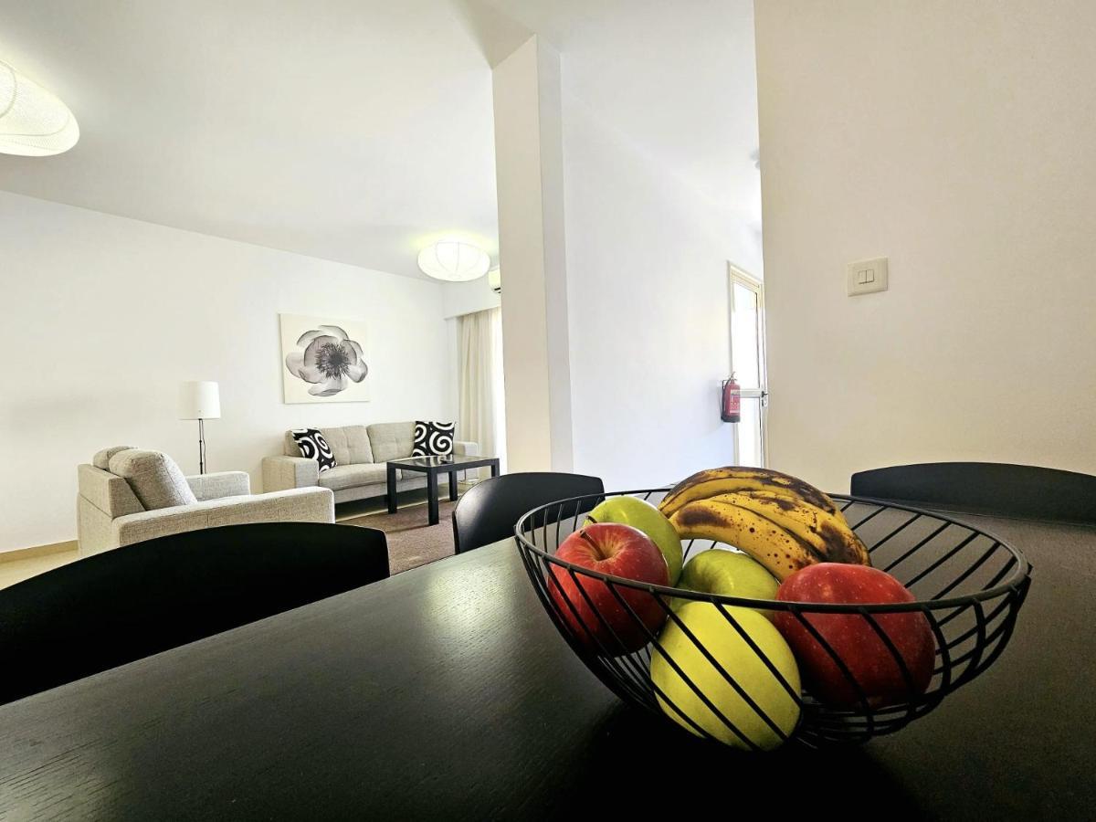 Elysia Park Apartments Пафос Экстерьер фото