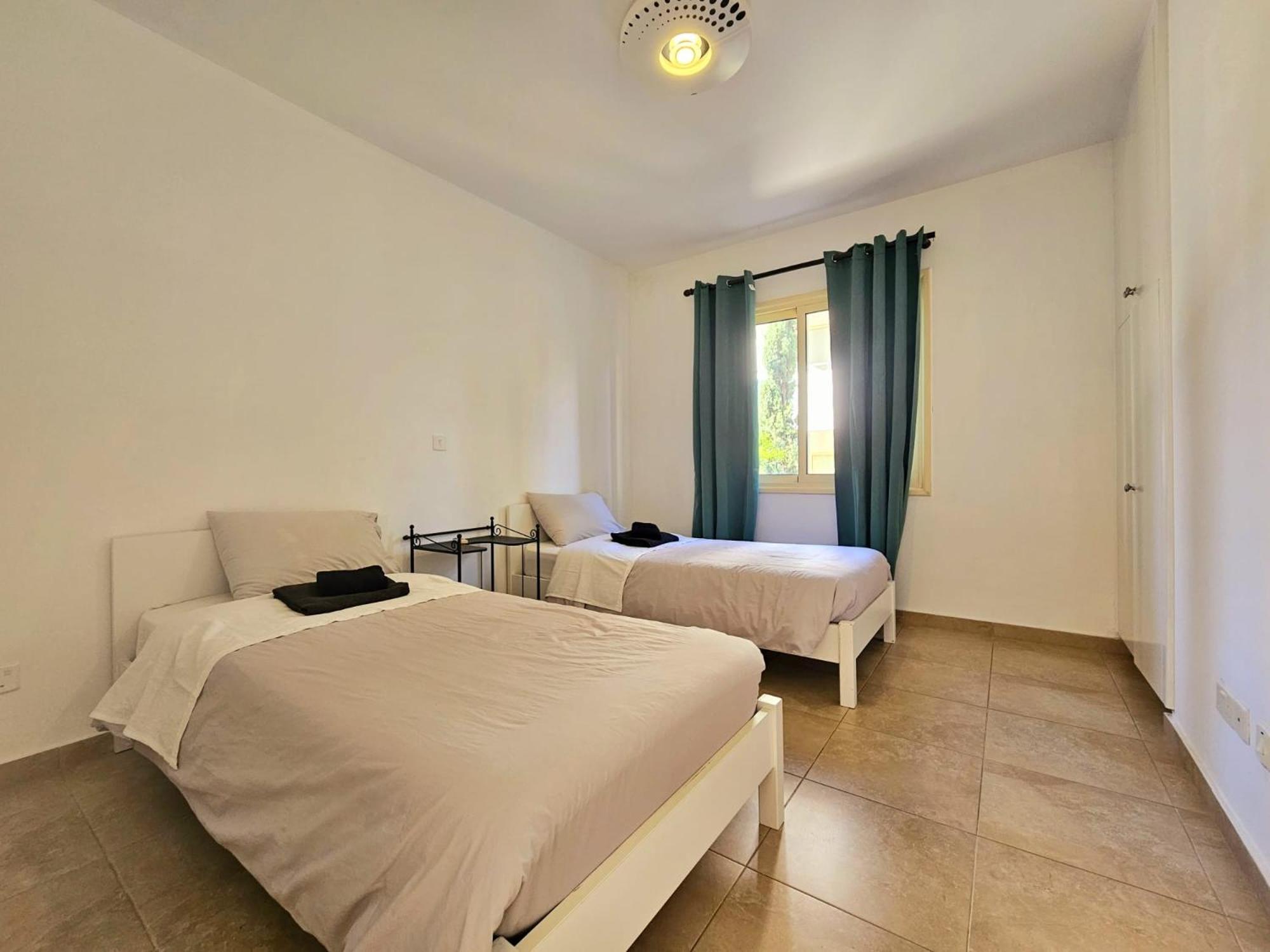 Elysia Park Apartments Пафос Экстерьер фото