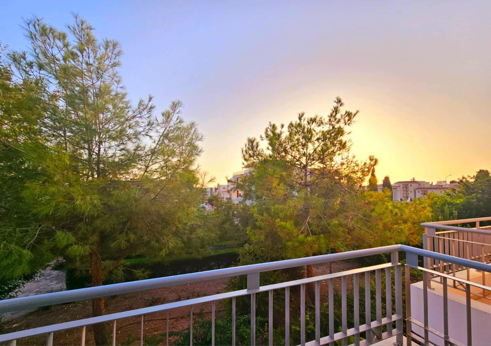 Elysia Park Apartments Пафос Экстерьер фото